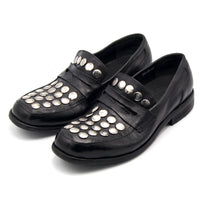 Black large round spikes