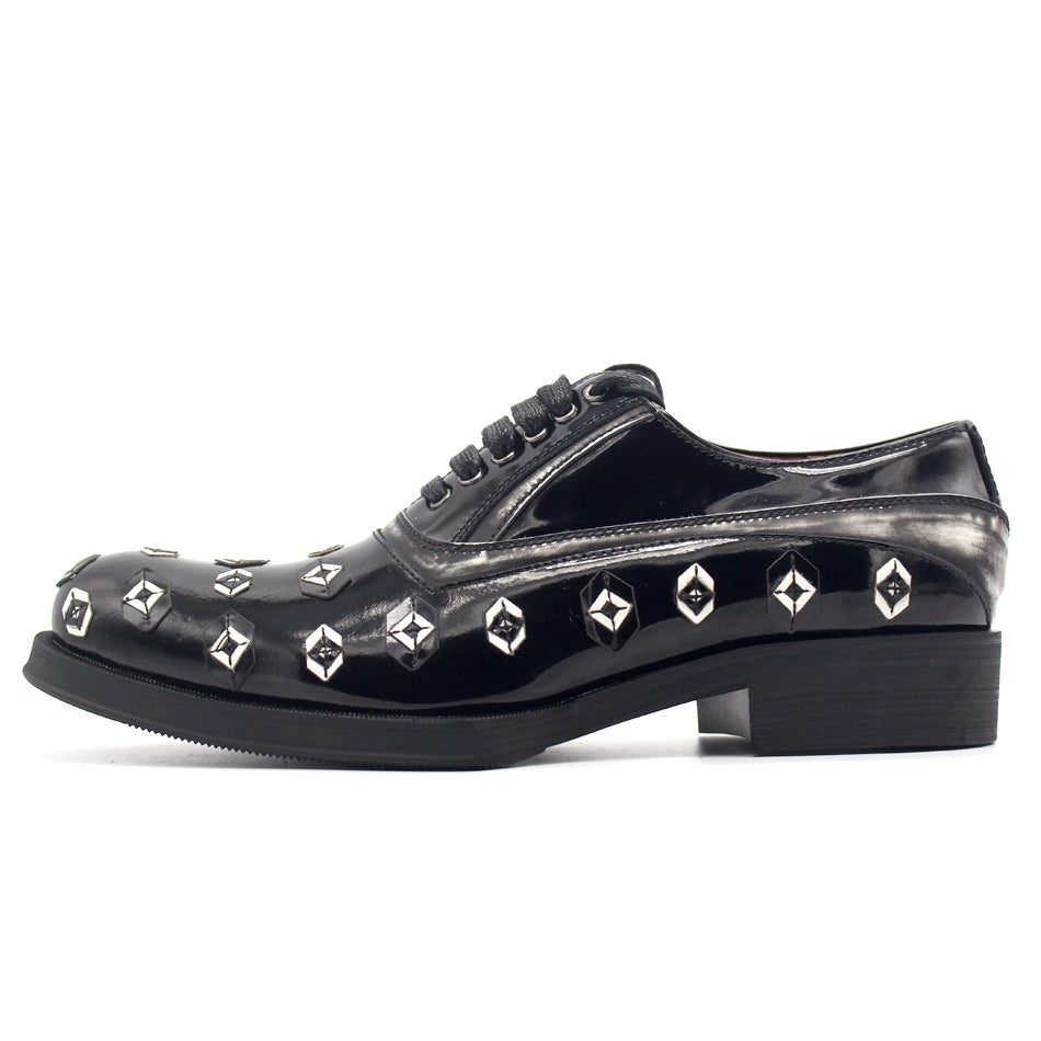 Hand-Embroidered Oxford Leather Shoes