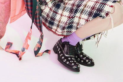 Hand-Embroidered Oxford Leather Shoes