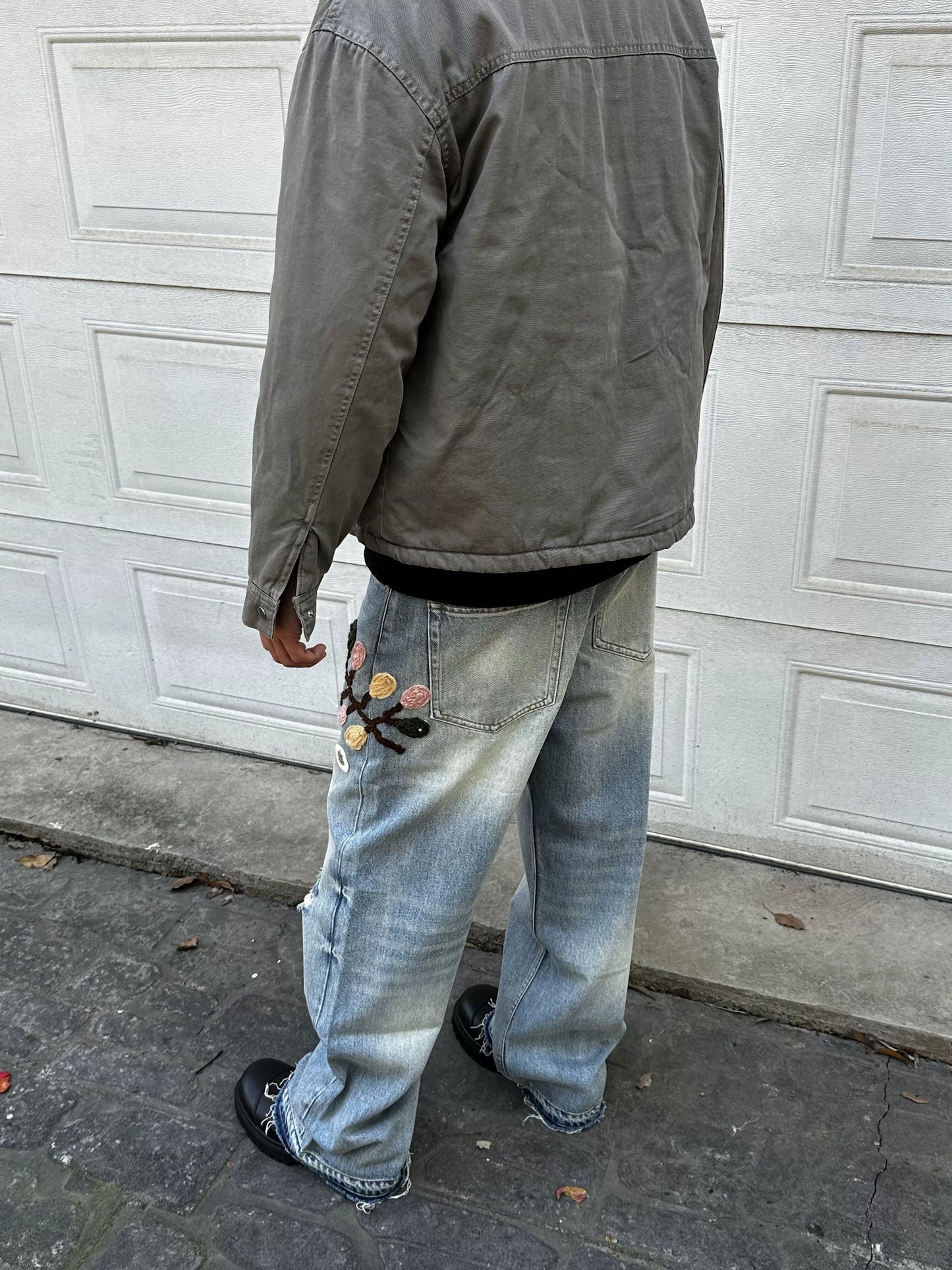 Untold Unisex Crochet Embroidered Straight Jeans