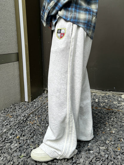 Untold Embroidery Badge Baggy Sweatpants