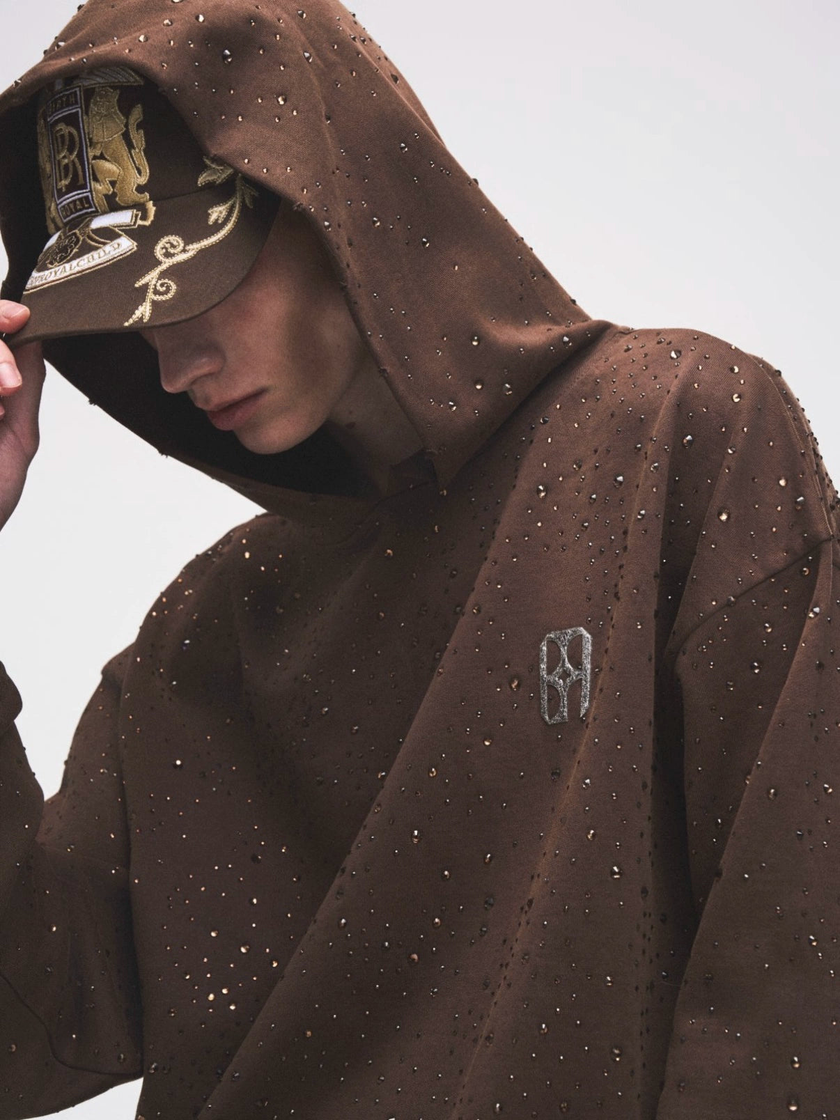 Double Lion Vine Embroidered Cap