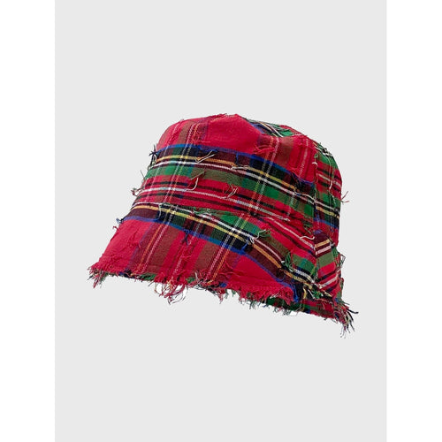 DISTRESSED PLAIDED BUCKET HAT
